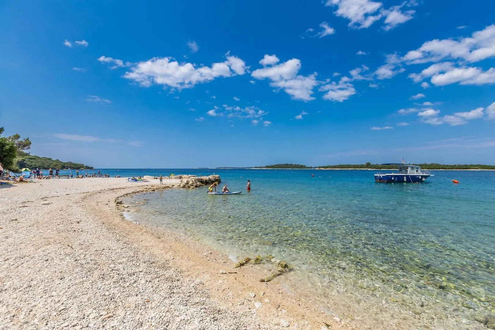 Дом отдыха Holiday House Vanessa With Pool Near Pula Galizana