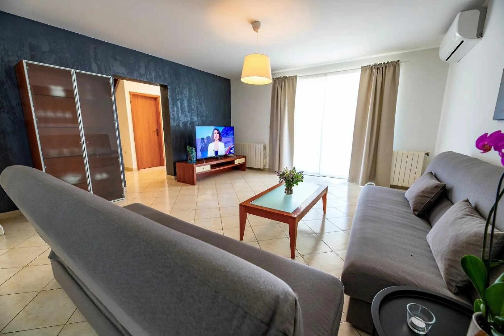Holiday House Vanessa With Pool Near Pula Galizana