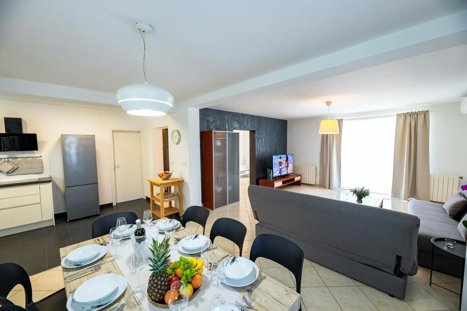 Holiday House Vanessa With Pool Near Pula Galizana
