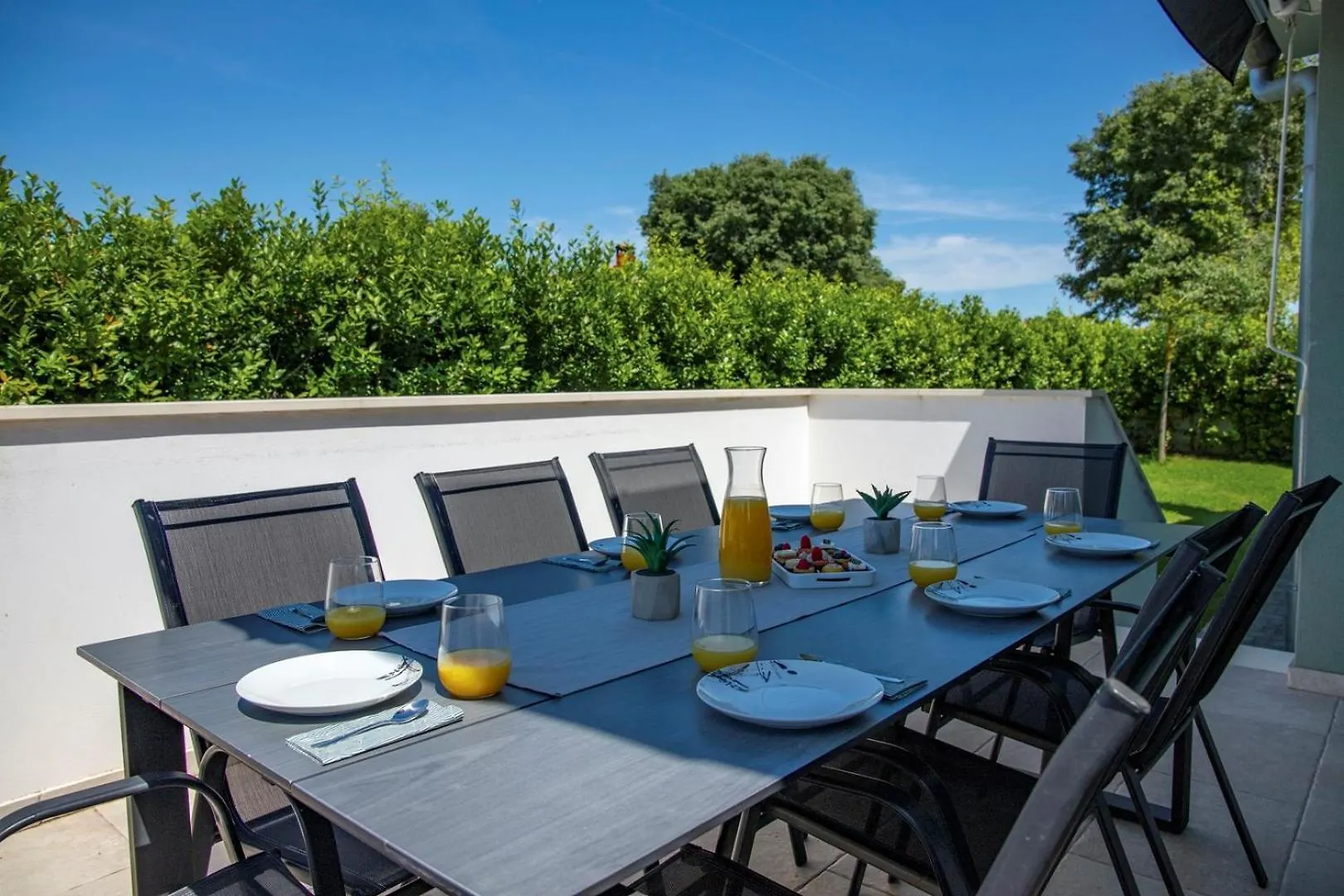 Holiday House Vanessa With Pool Near Pula Galizana