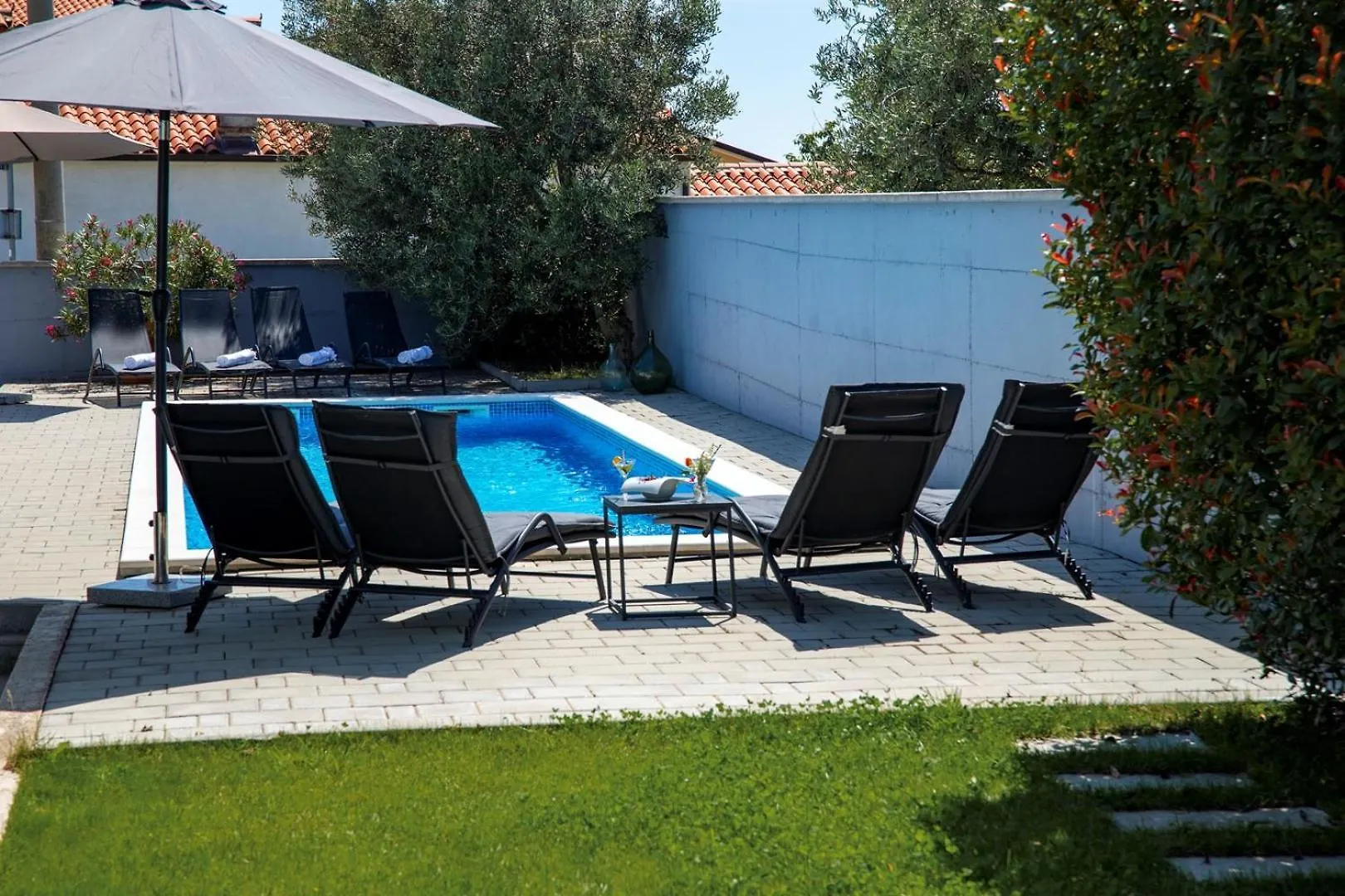 Holiday House Vanessa With Pool Near Pula Galizana Holiday home