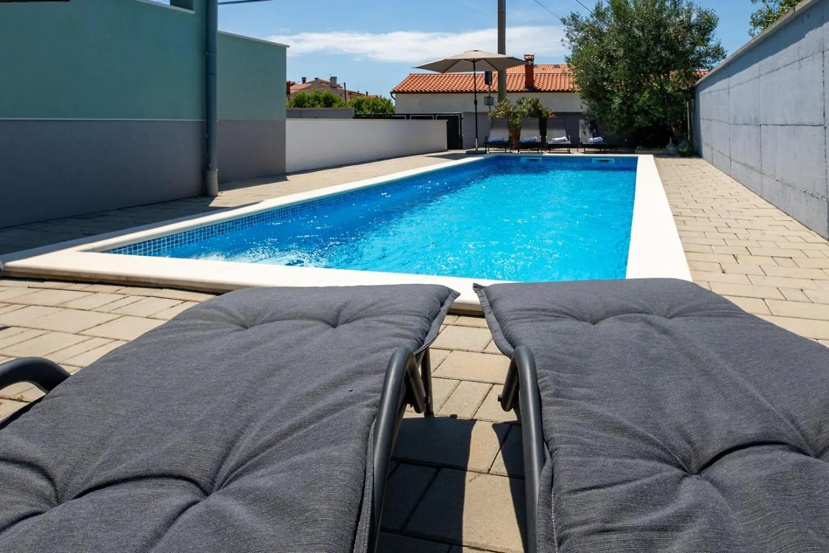 Дом отдыха Holiday House Vanessa With Pool Near Pula Galizana